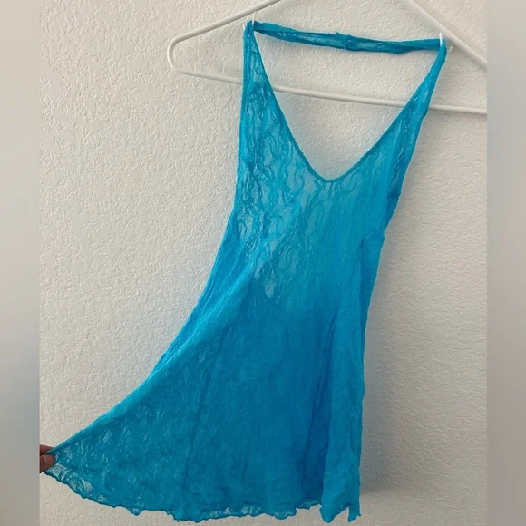 Lace halter neck mini dress OS - Picture 2 of 5